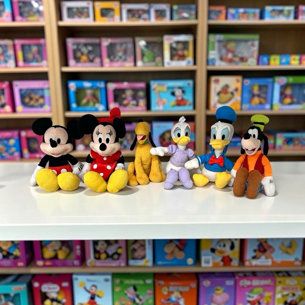 Disney Mickey Mouse & Friends Plush Lot 6 Mickey Minnie Pluto Daisy Goofy